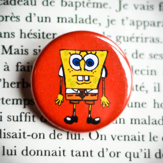 Badge 32mm Bob l'éponge rouge