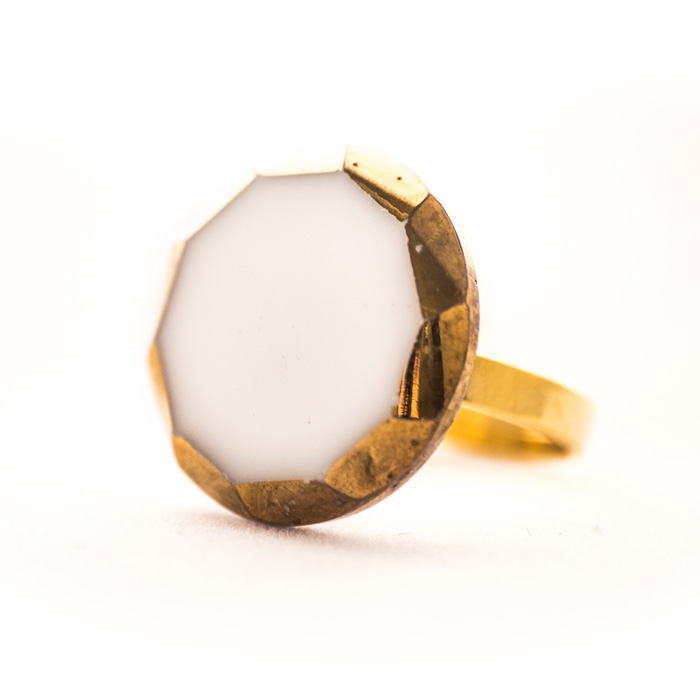White and golden Gabrielle ring