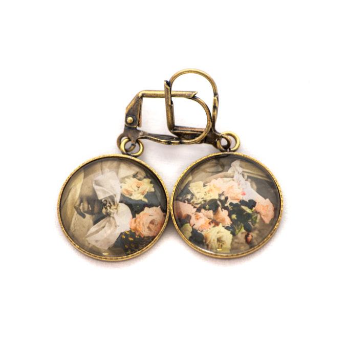 Boucles d'oreilles carte postale Fleurs Bouquets Main