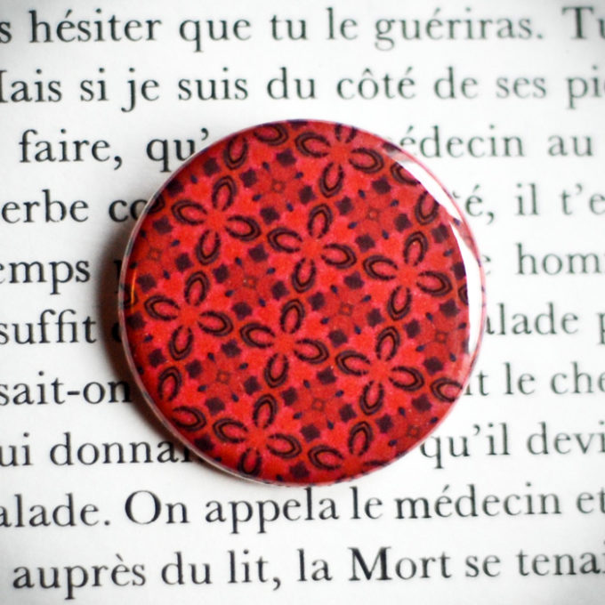 Badge Carmine 2