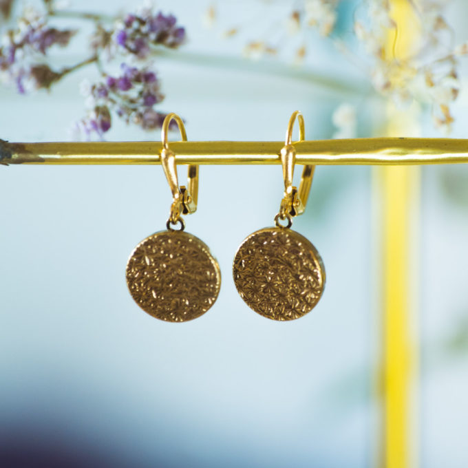 Boucles d'oreilles dormeuses bouton ancien Apolline or inspiration vintage