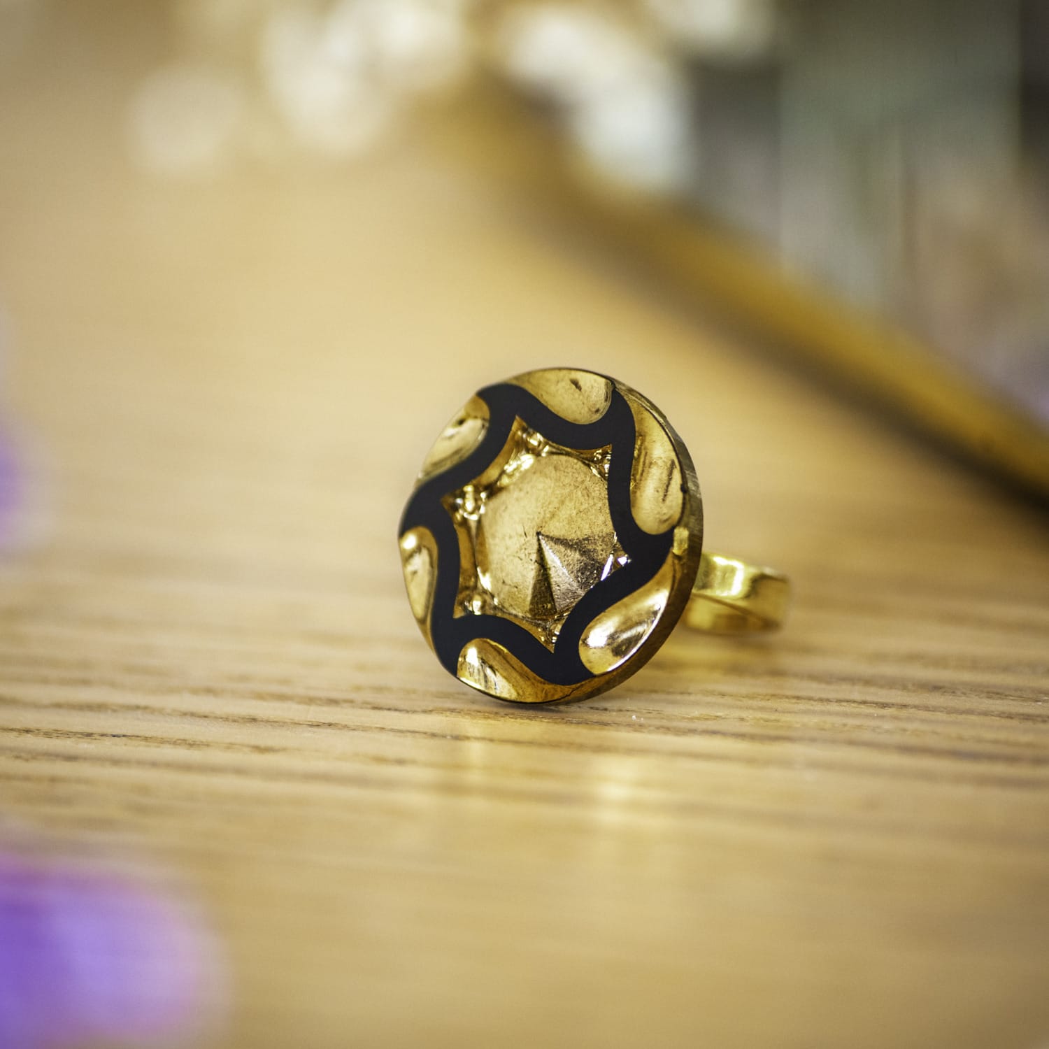 Bague Marcelle or – bouton ancien – inspiration vintage
