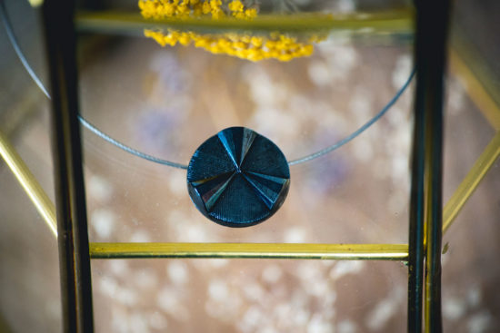 Assuna – Collier Solo vintage Angèle bleuté – inspiration vintage