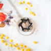 Assuna - Sautoir Astre Marcelle argent - bouton ancien 1920 - collier long d'inspiration vintage en forme d'ellipse