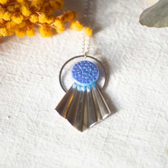 Assuna – Collier Comète Luna – collier vintage bouton ancien des années 1940