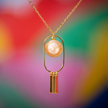 Assuna Medusa Obélia collier Orlane or - bijou vintage bouton ancien rétro collier ajouré collier léger bijou unique