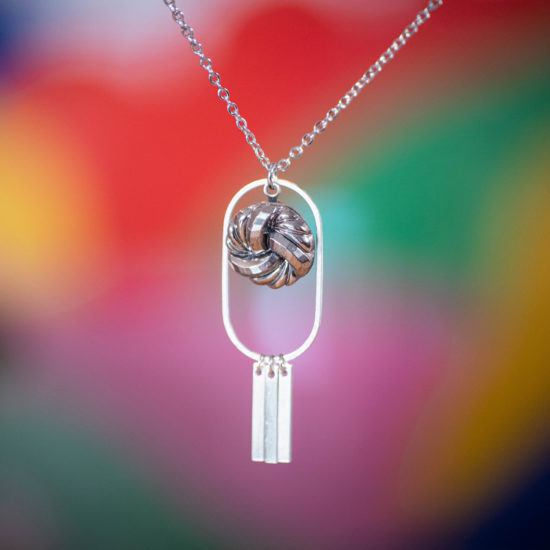 Assuna Medusa Obélia collier Paula argent – bijou vintage bouton ancien rétro collier ajouré collier léger bijou unique